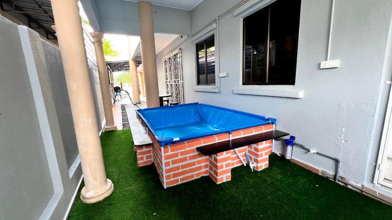Yb Guest House 4 Bilik 5 Katil Chukai Εξωτερικό φωτογραφία